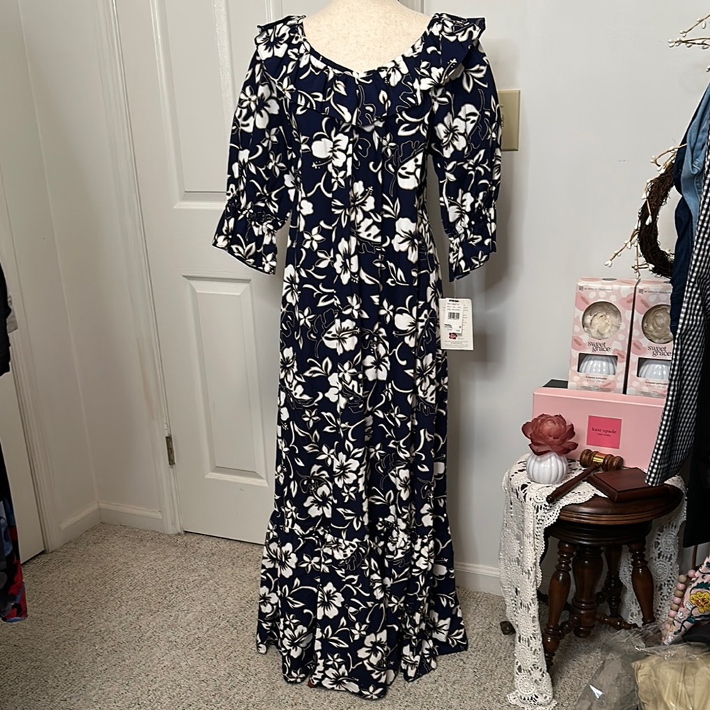 NWT Hilo Hattie Sz S Hawaiian Original Dress